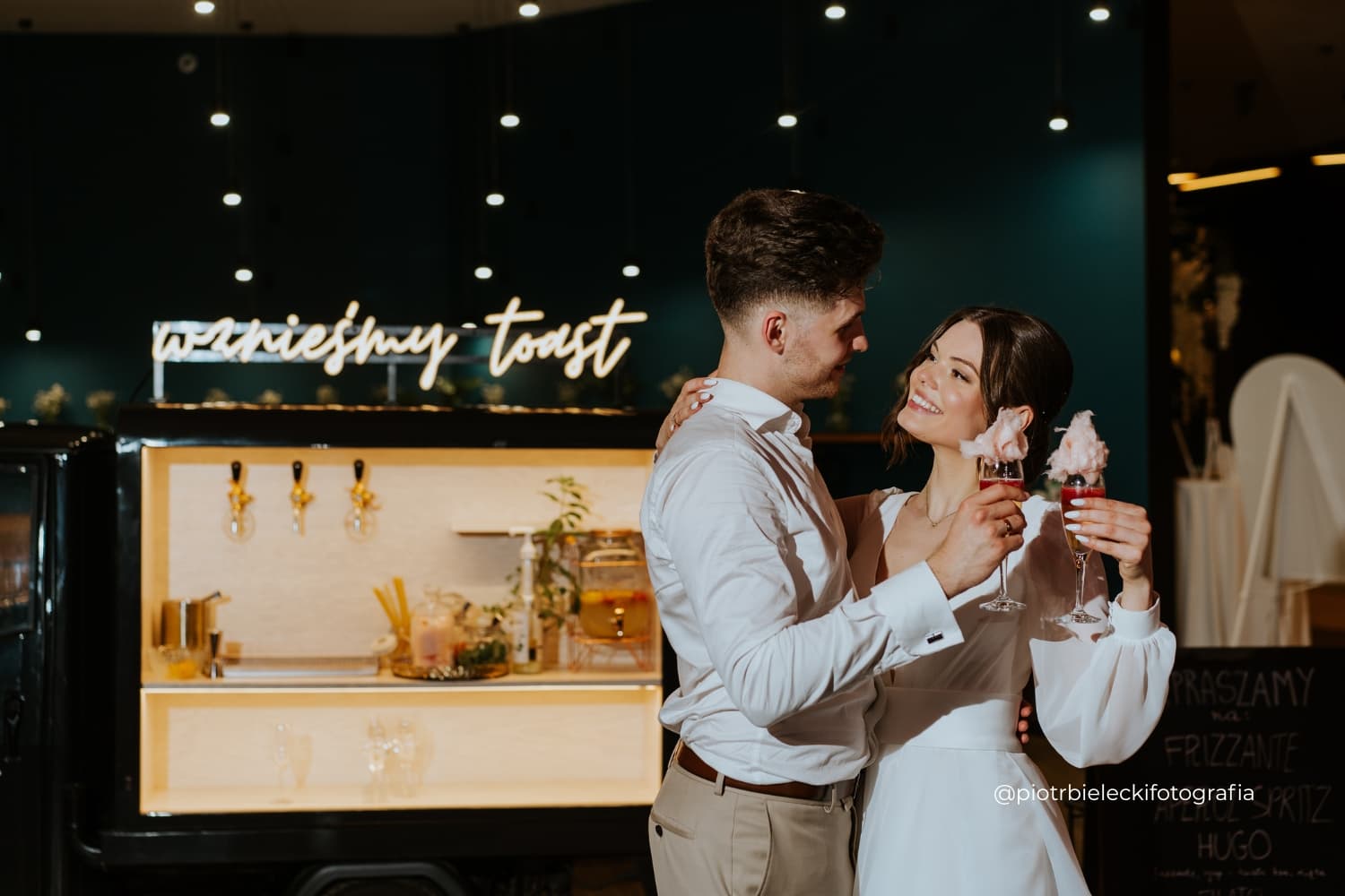 Zdjęcie z galerii Wine Not? – mobilnego baru Frizzante