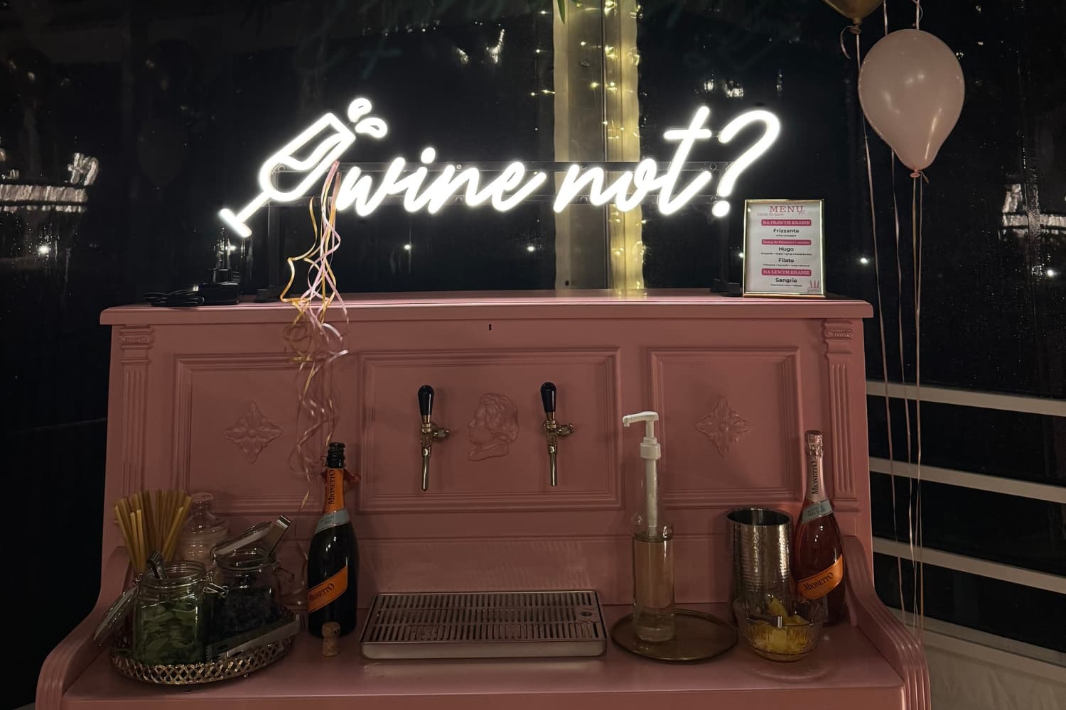 Zdjęcie z galerii Wine Not? – mobilnego baru Frizzante